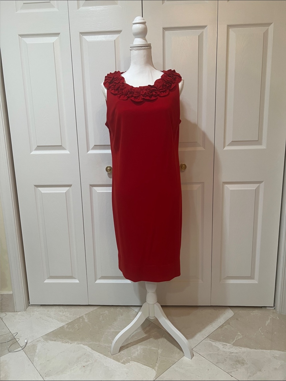 Just Taylor Ruffled Neckline Red Floral Dress